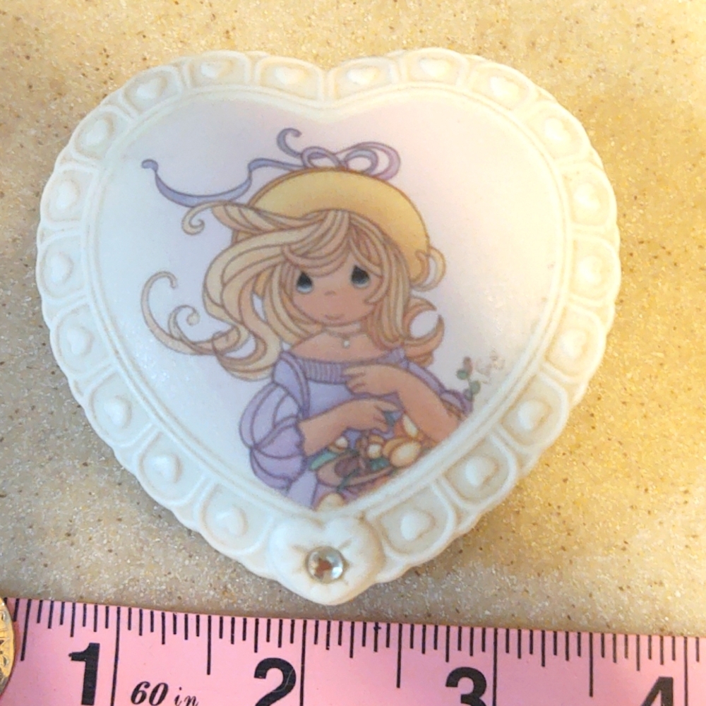 Trinket box